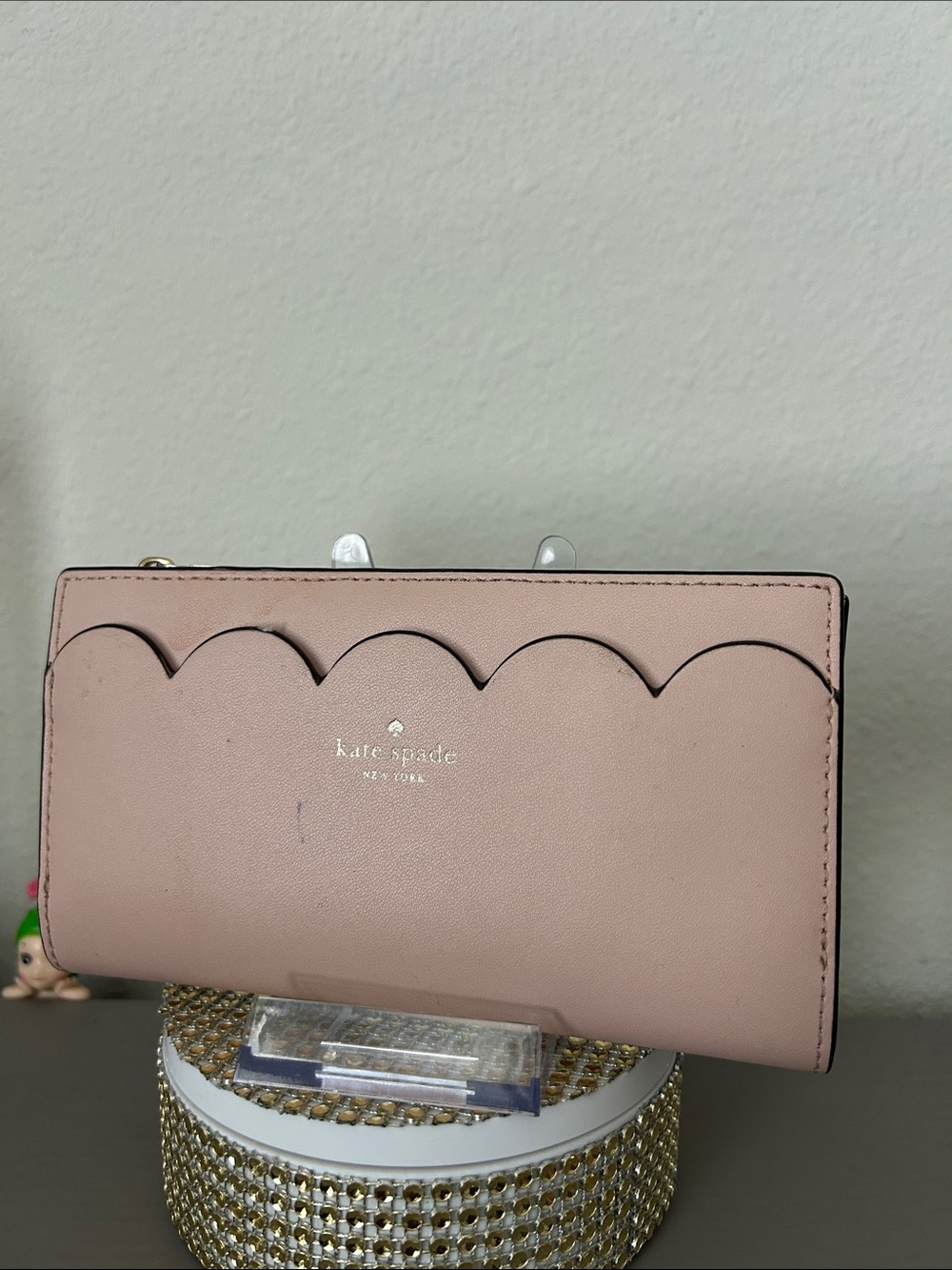 kate spade pale pink scalloped zip-coin wallet - Picture 4 of 7
